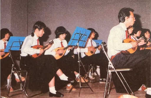 高校部活　ギターマンドリン部